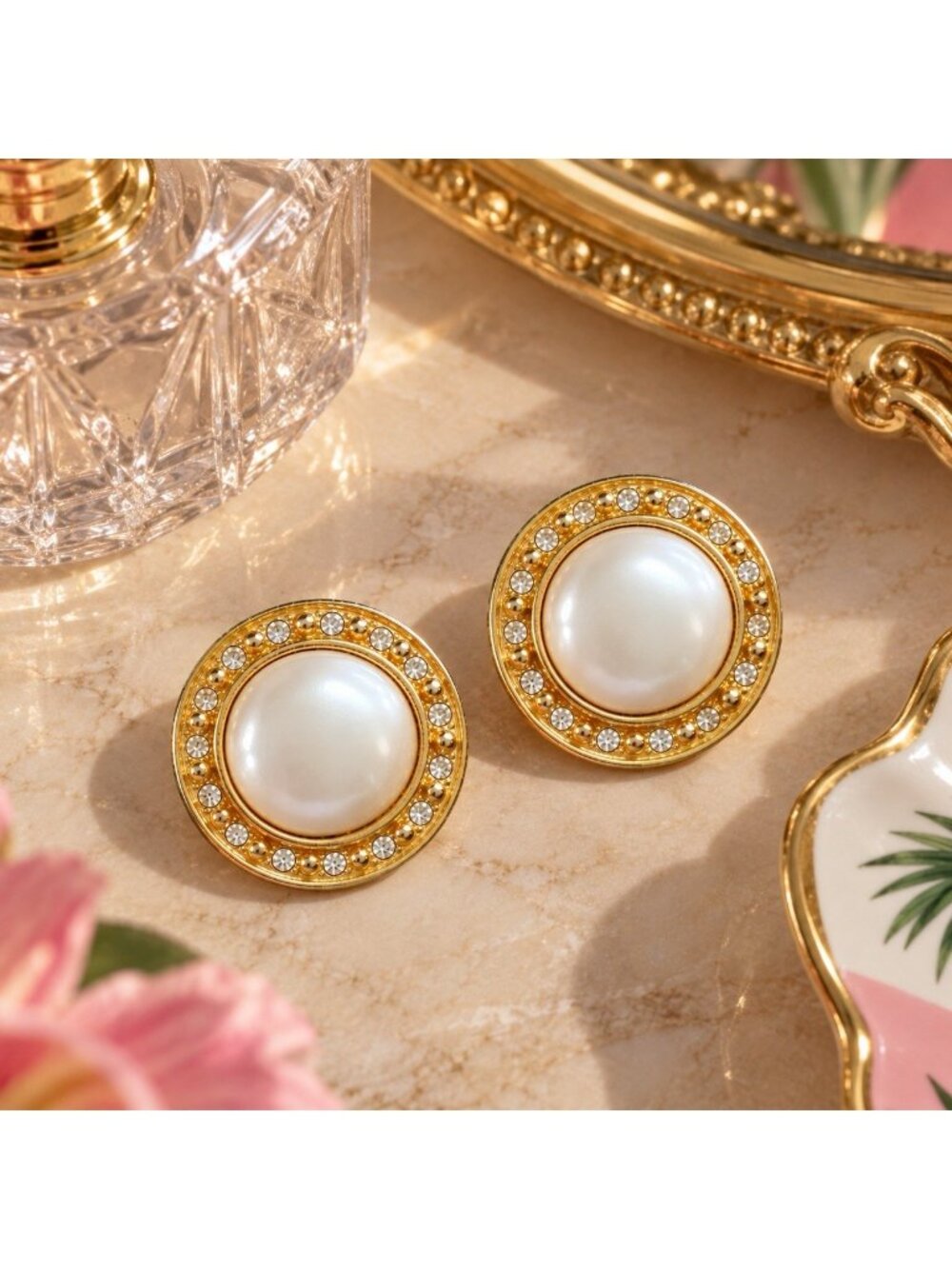 Vintage 80s Liz Claiborne Earrings Gold Tone Faux Pearl Rhinestone Clip On Glam